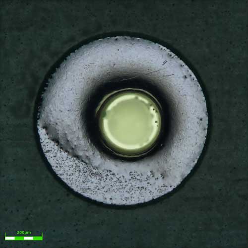 プリント基板（PCB）スルーホールの異物