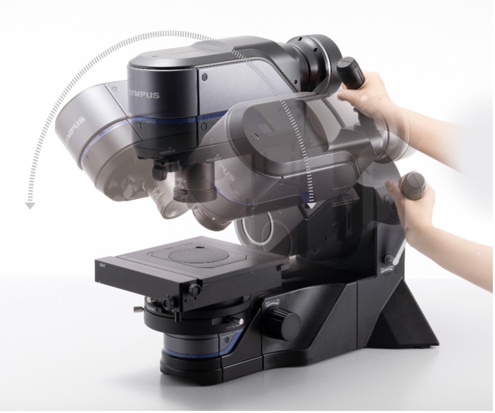 Função de inclinação em um microscópio digital